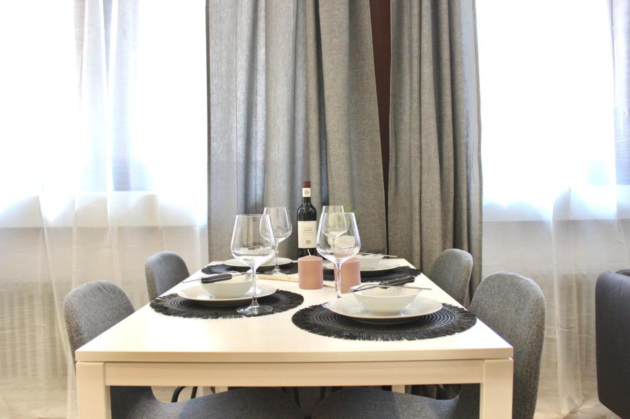 Vier Sind Hier Apartments 로뜨바일 외부 사진